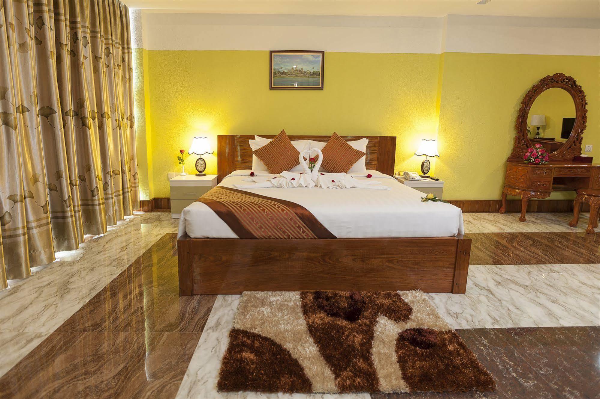 High Sky Hotel Phnom Penh Zewnętrze zdjęcie