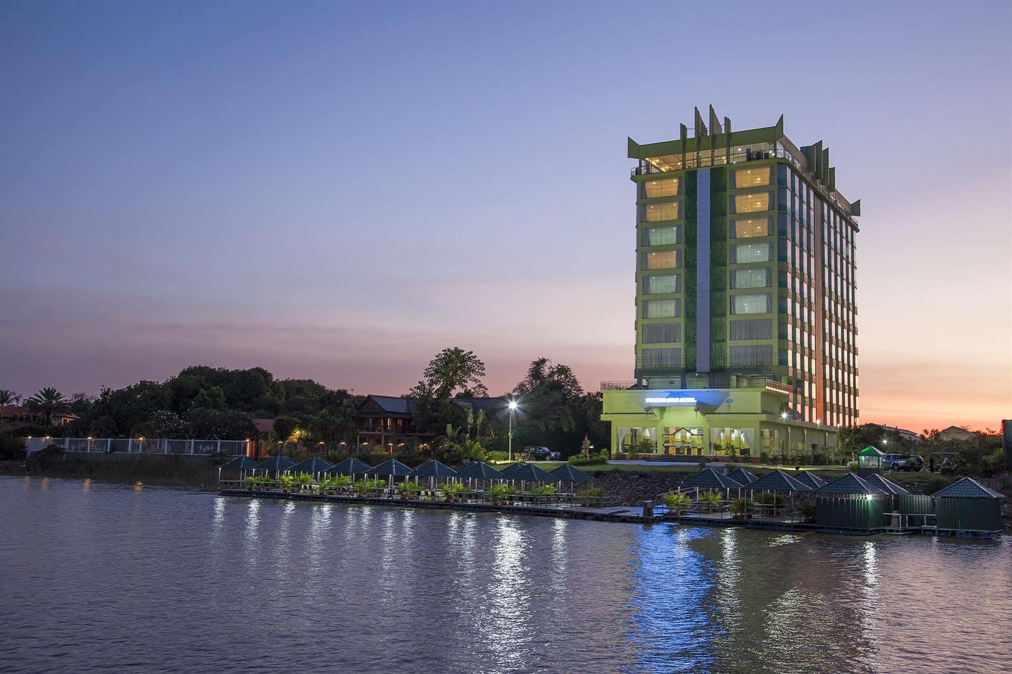 High Sky Hotel Phnom Penh Zewnętrze zdjęcie