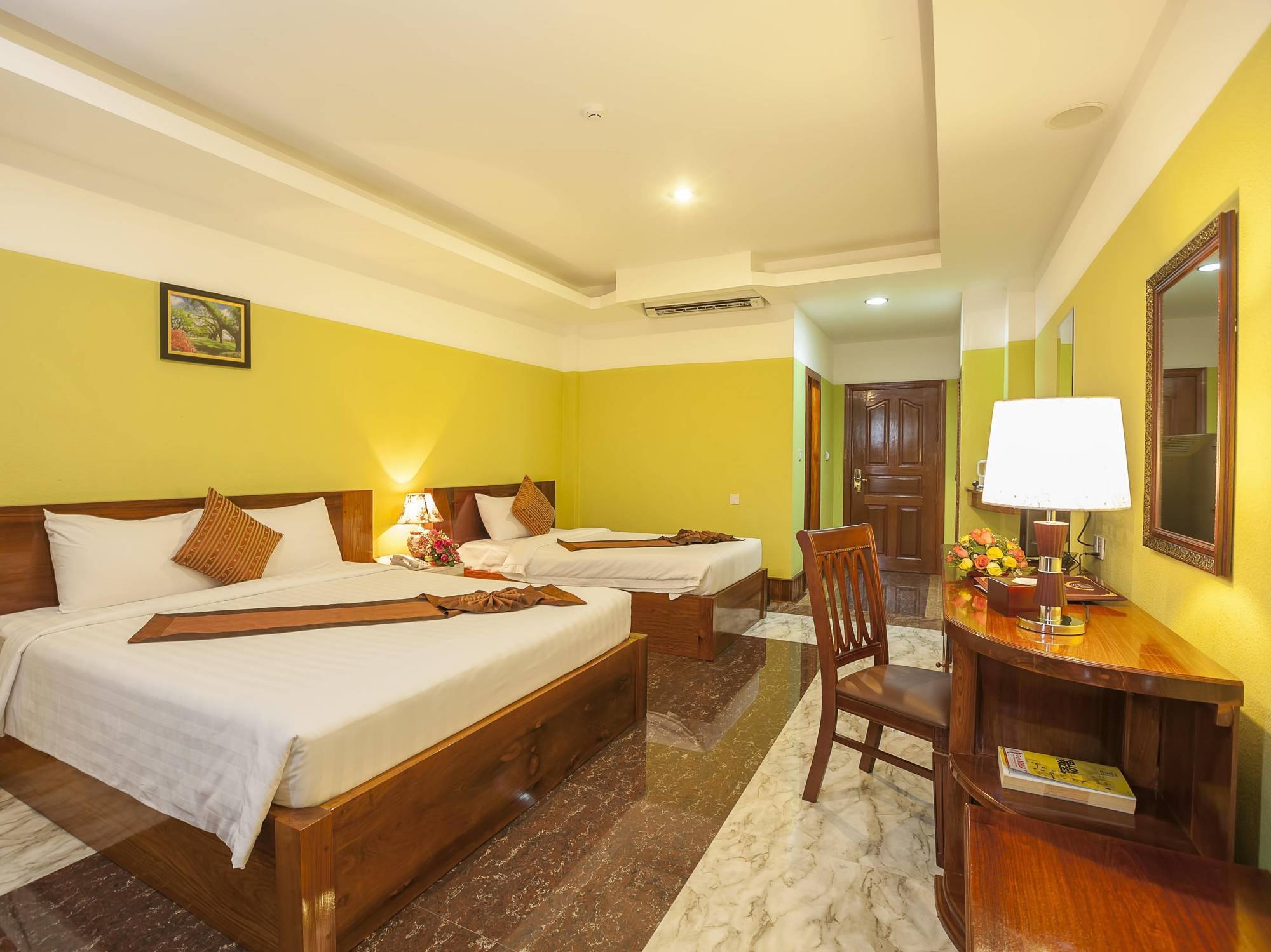 High Sky Hotel Phnom Penh Zewnętrze zdjęcie