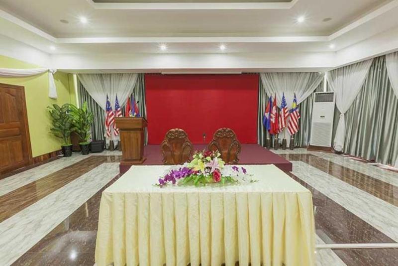High Sky Hotel Phnom Penh Zewnętrze zdjęcie