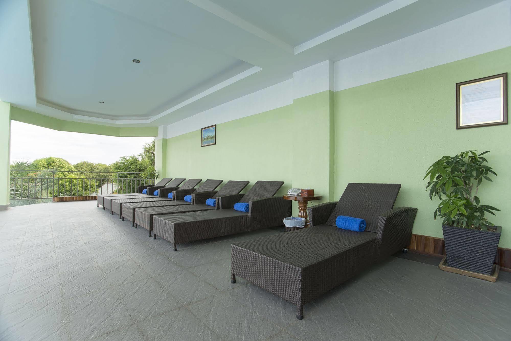 High Sky Hotel Phnom Penh Zewnętrze zdjęcie